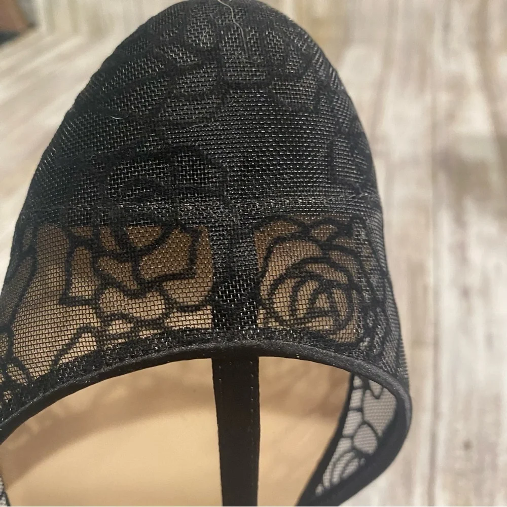 Chinese Laundry Black Lace T strap Flats Sz 11